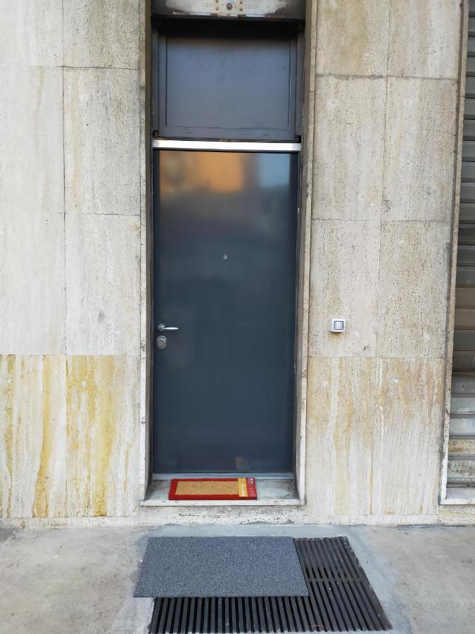 Apartamento Miniloft A Milano Exterior foto